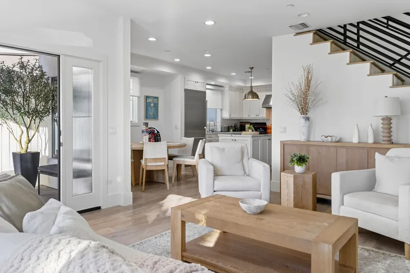 Living at 608 Heliotrope Avenue, Corona del Mar