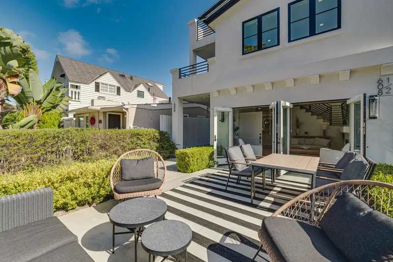 Courtyard & Rooftop at 608 Heliotrope Avenue, Corona del Mar